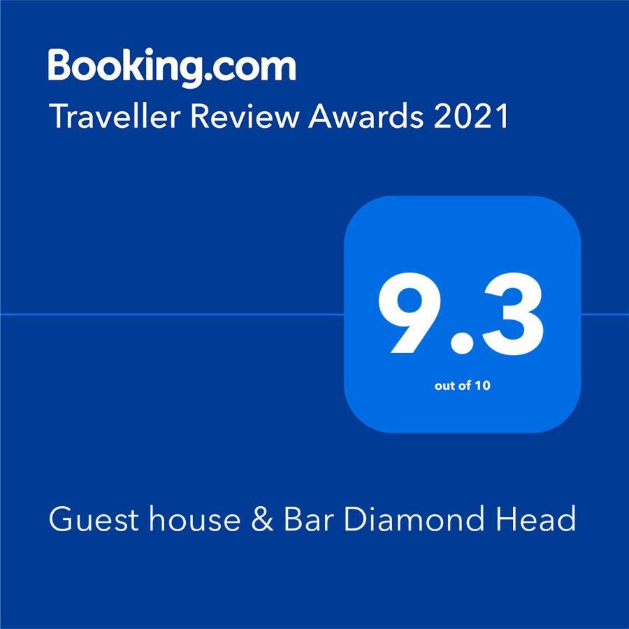 Guest House & Bar Diamond Head Mihana Exteriör bild